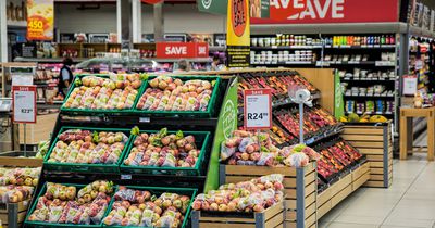 Unglaublicher Fund vor Supermarkt